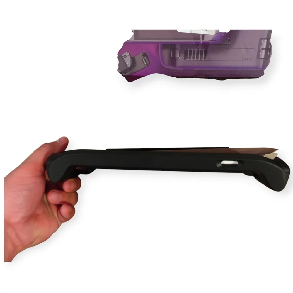 Skull & Co. GripCase SD in black for the Steam Deck portable gaming console.